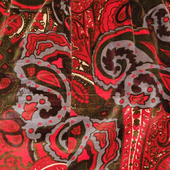 Etcetera Paisley Velvet Red Pencil Skirt - Picture 4 of 5